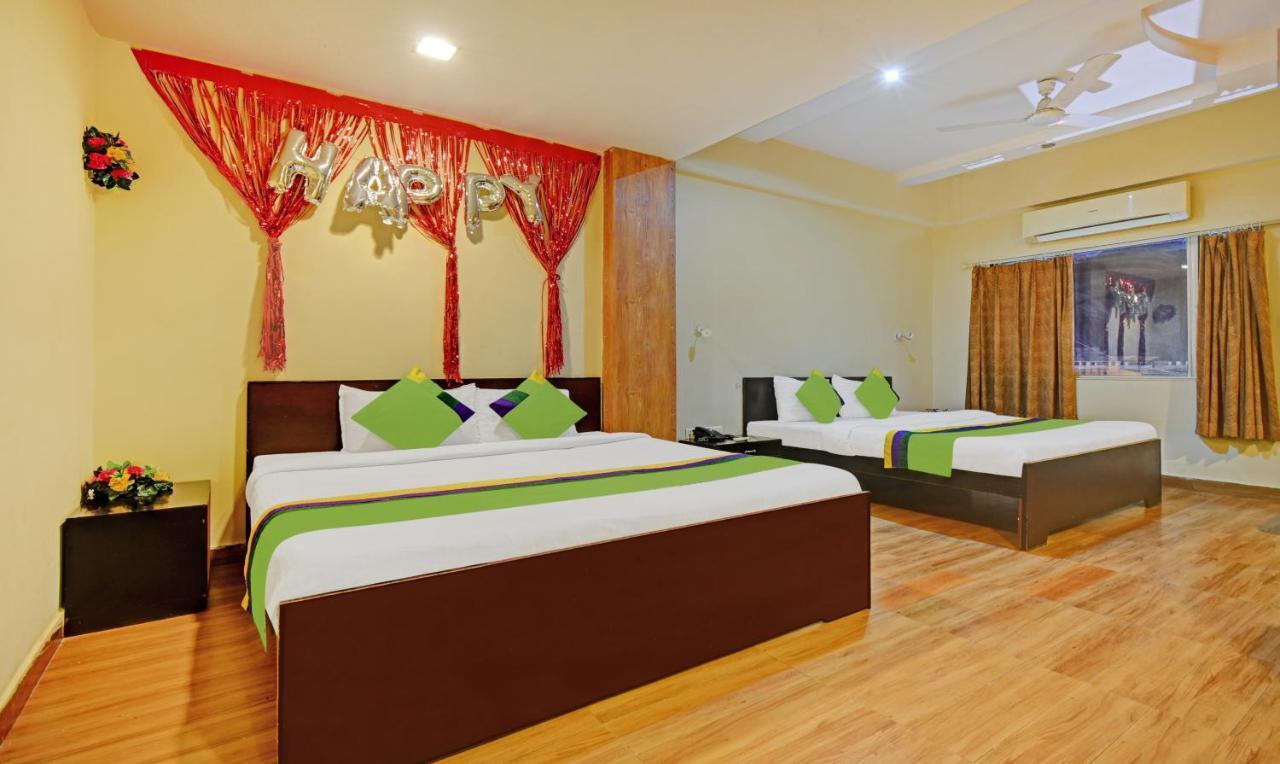 Treebo Trend Shree Vilas นาถดวารา ภายนอก รูปภาพ